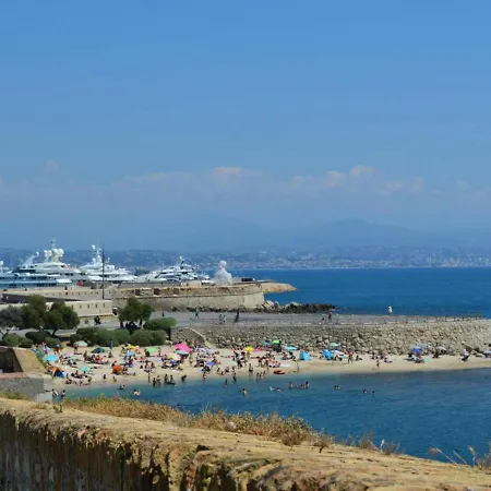Apartment Studio Antibes, 1 Piece, 3 Personnes - Fr-1-252-89 Antibes